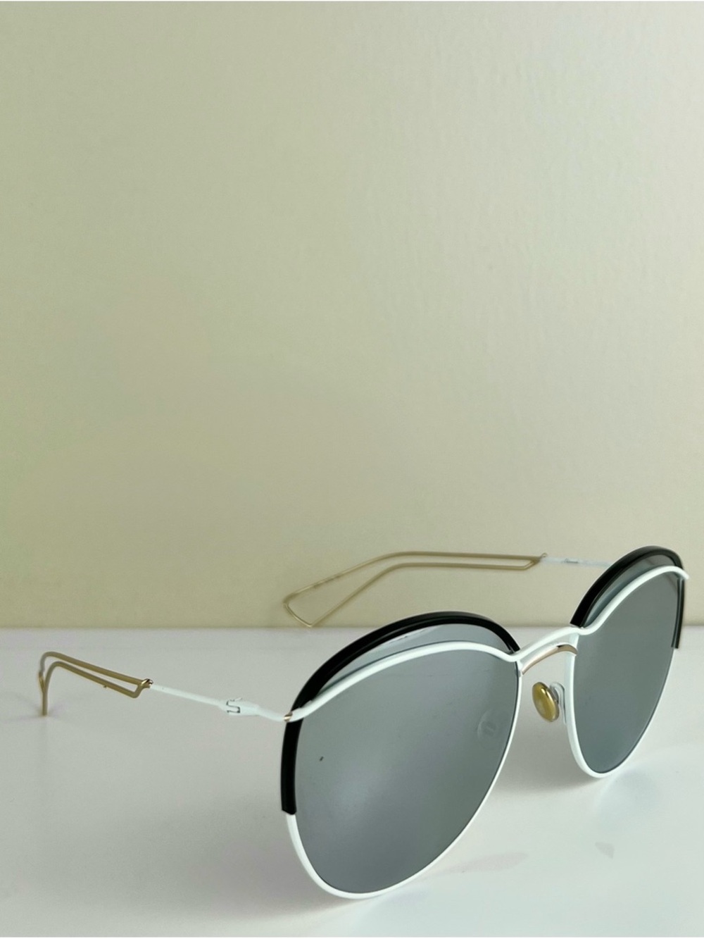 DIOR MIRRORED ROUND SUNGLASSES - Picture 9 of 12